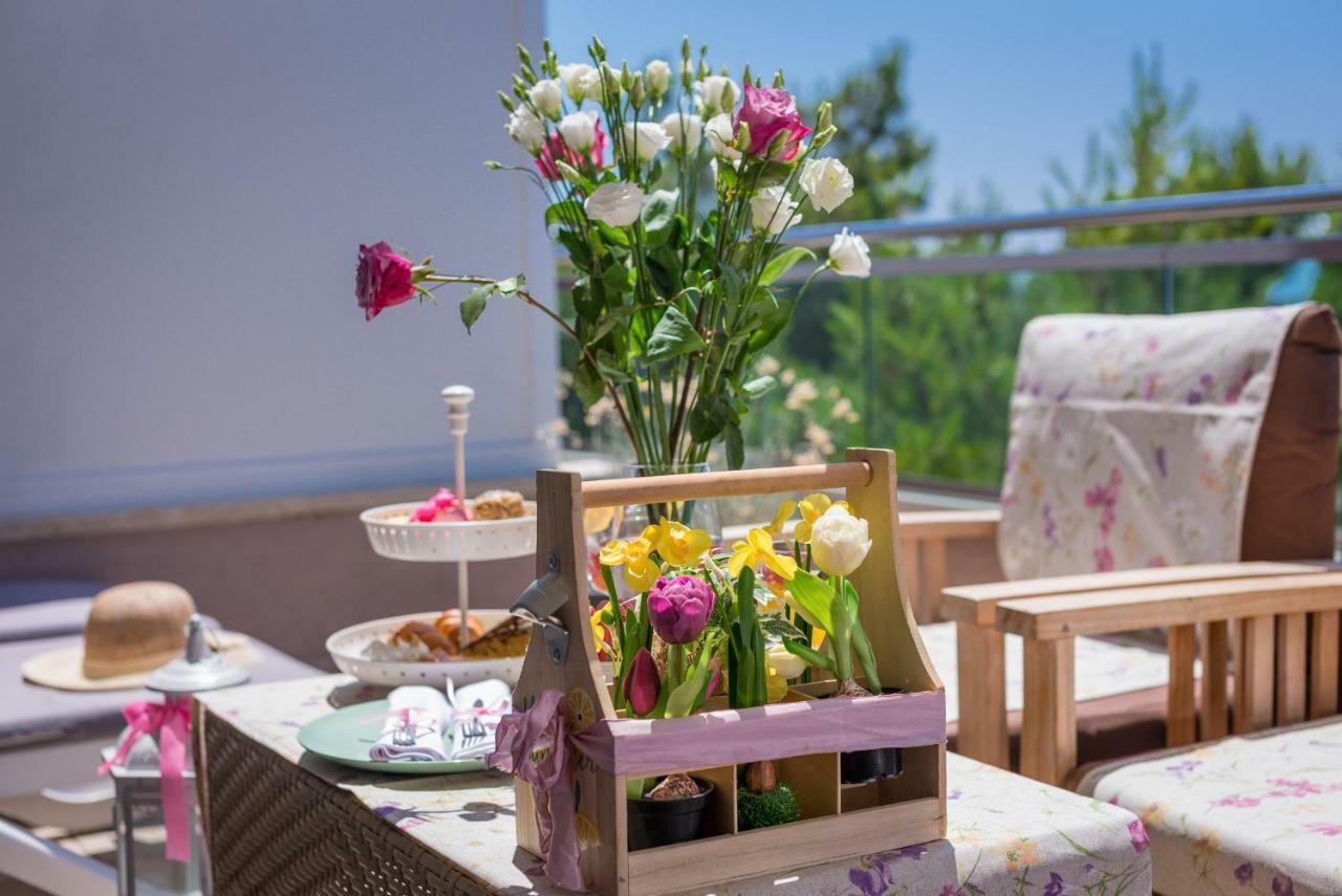 Hotel Maritimo Макарска Екстериор снимка