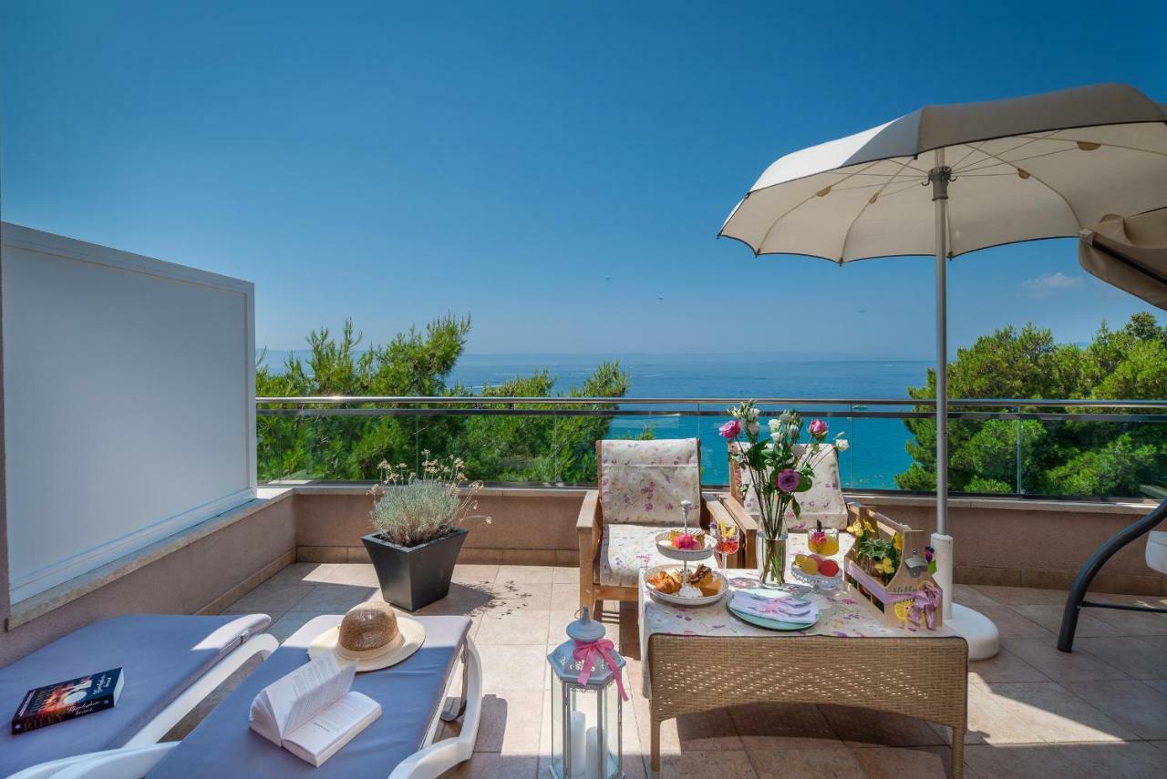 Hotel Maritimo Макарска Екстериор снимка