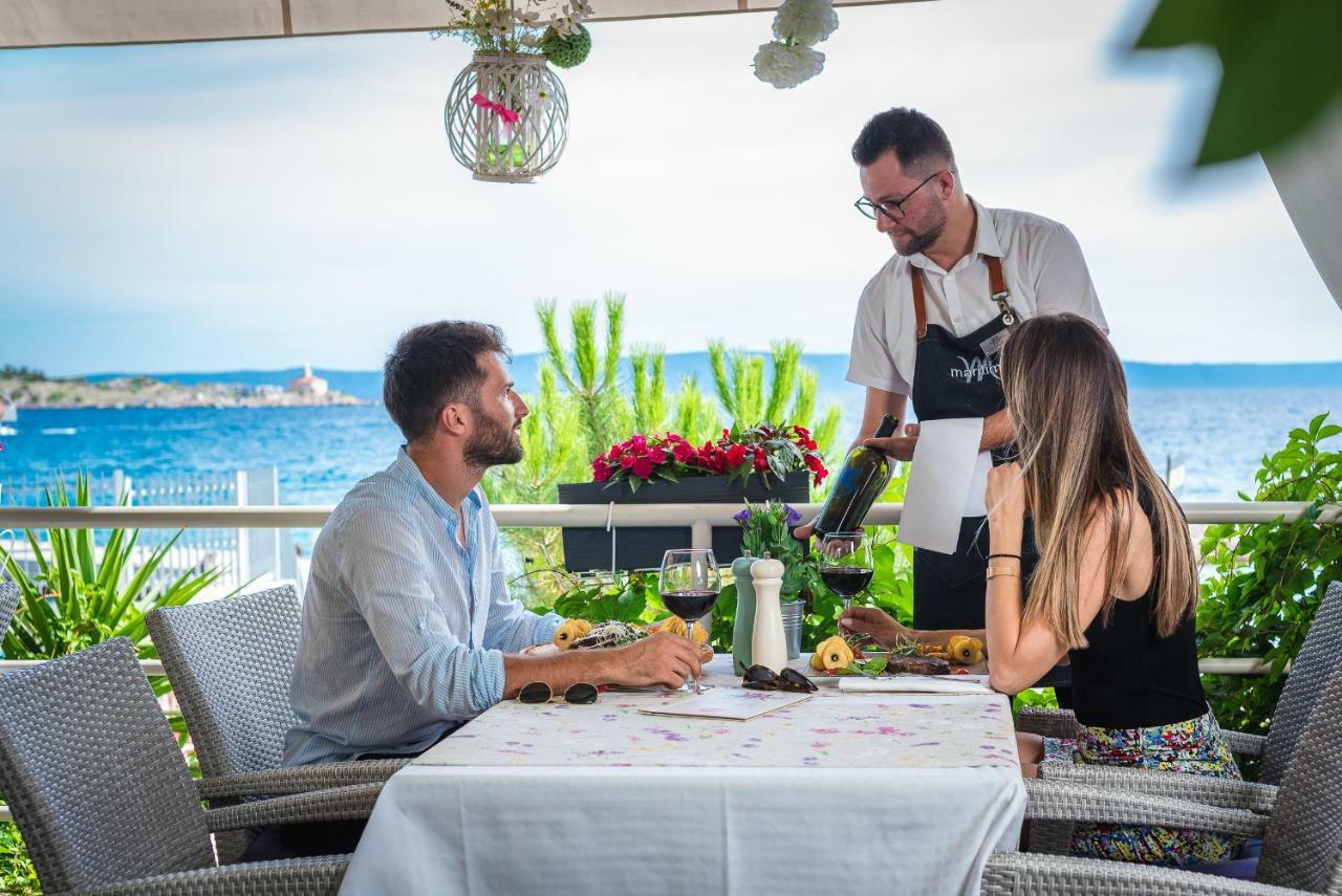 Hotel Maritimo Макарска Екстериор снимка